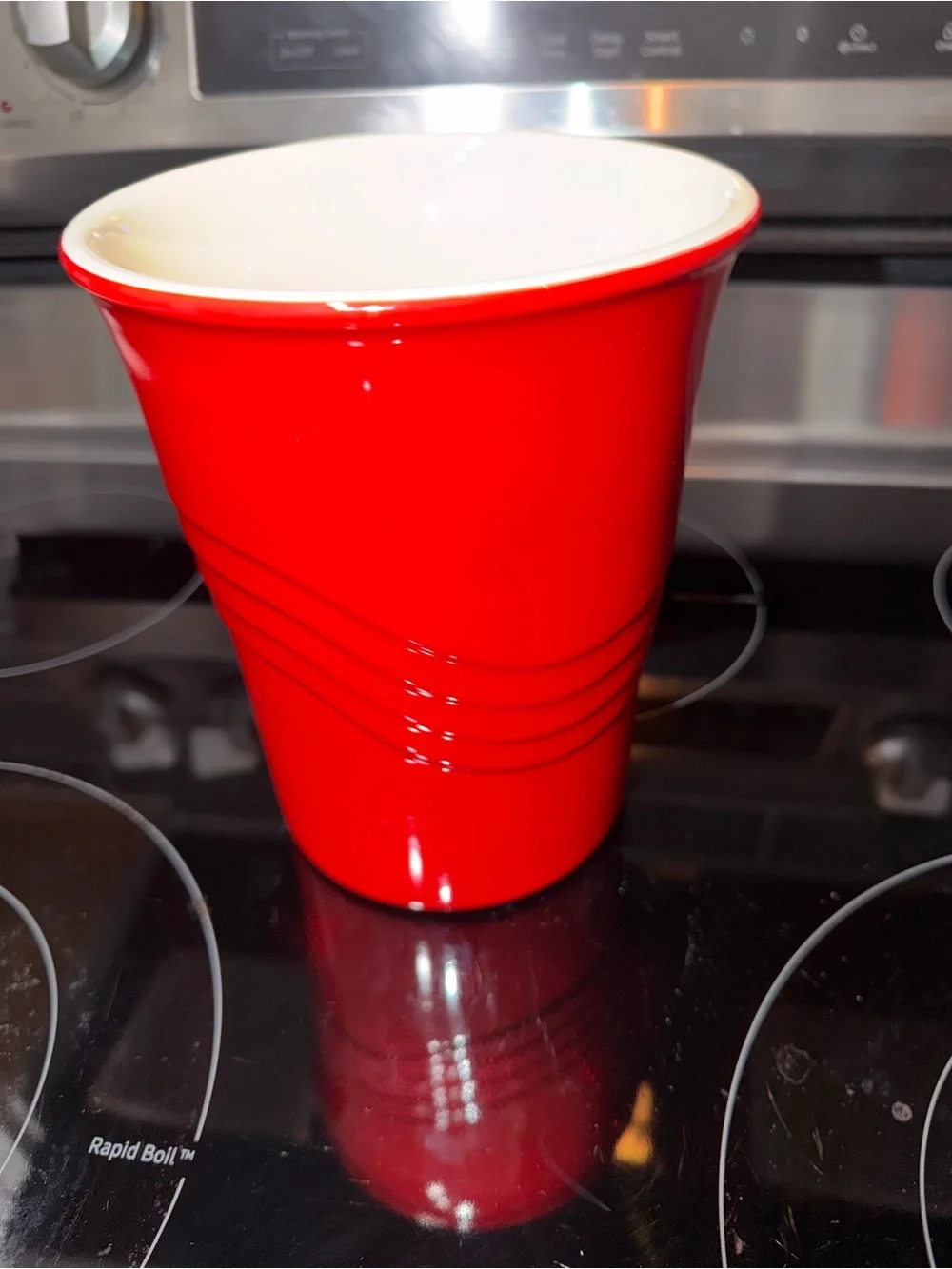 New Le Gourmet Chef Red Wave Stoneware Cannister  7in Tall